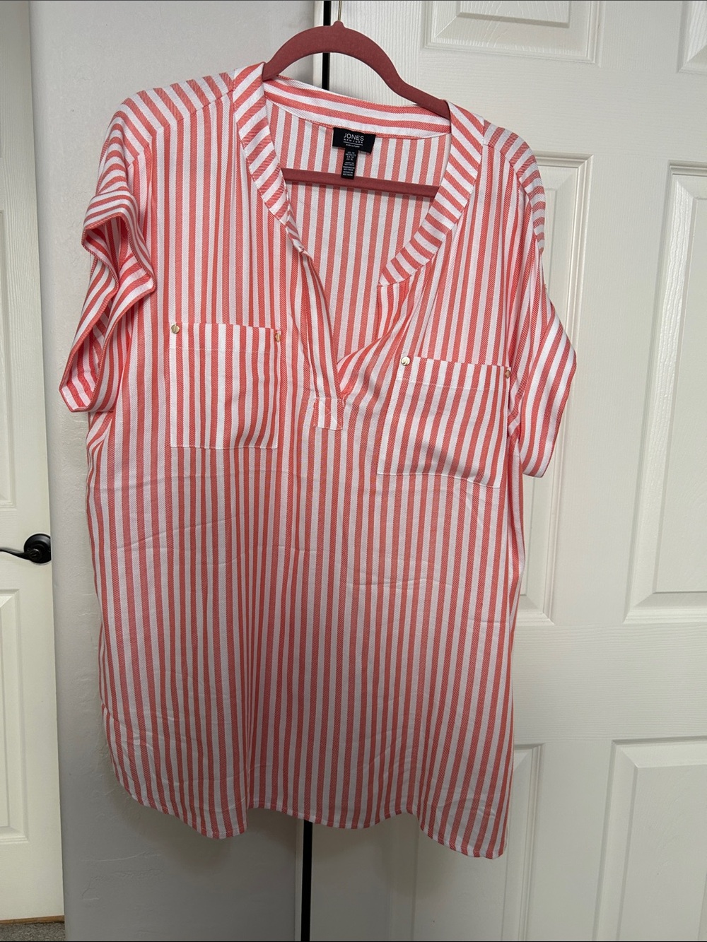 Jones New York Coral and White Striped Tunic with Chest Pockets